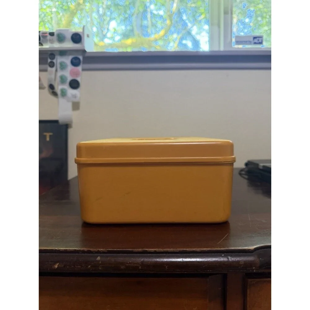 Wilson Mfg Wil-Hold Yellow Plastic Sewing Box Two Levels One Handled Tray